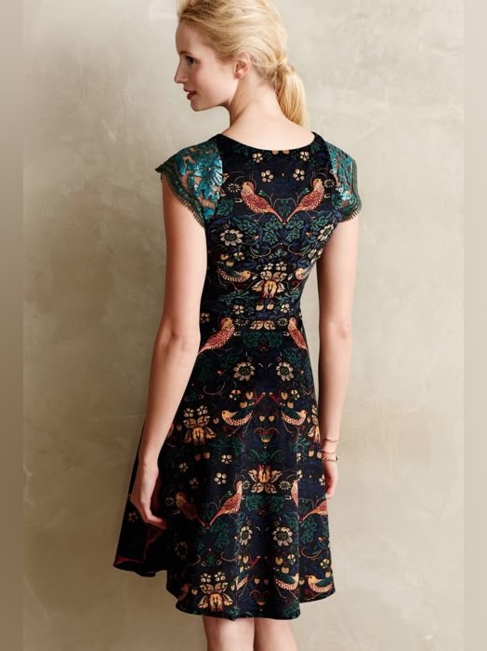 Anthropologie Eva Franco
Larksong Corduroy Bird Sequin Dress, - Picture 3 of 9
